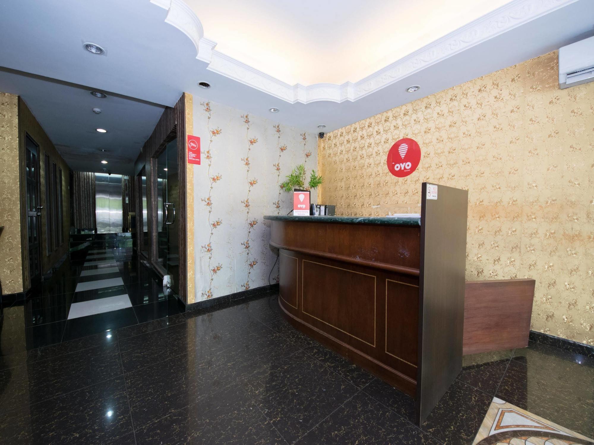 Oyo Rooms Maharajalela Monorail Station Kuala Lumpur Exteriör bild